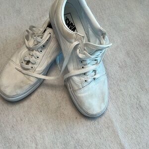 Van’s men’s size 9